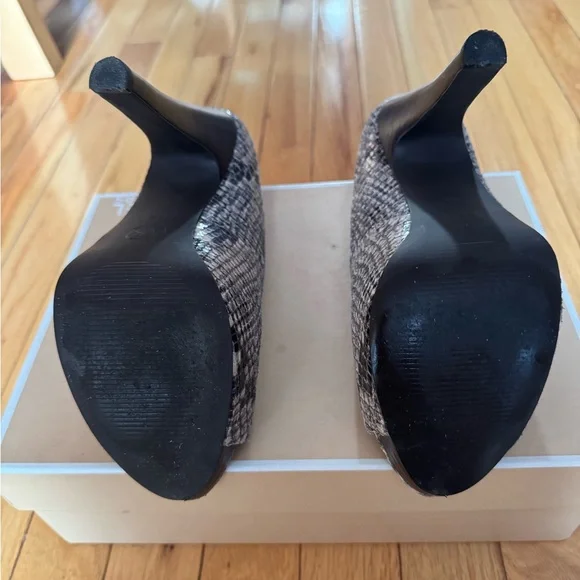 Michael Kors Women's Snakeskin Peep Toe Heels - Black and Gray - Picture 4 of 6